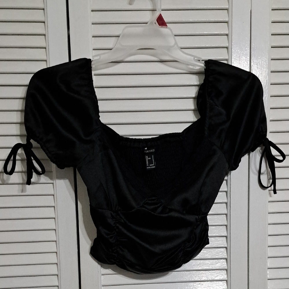 Forever 21 Black Satin Puff Sleeve Top